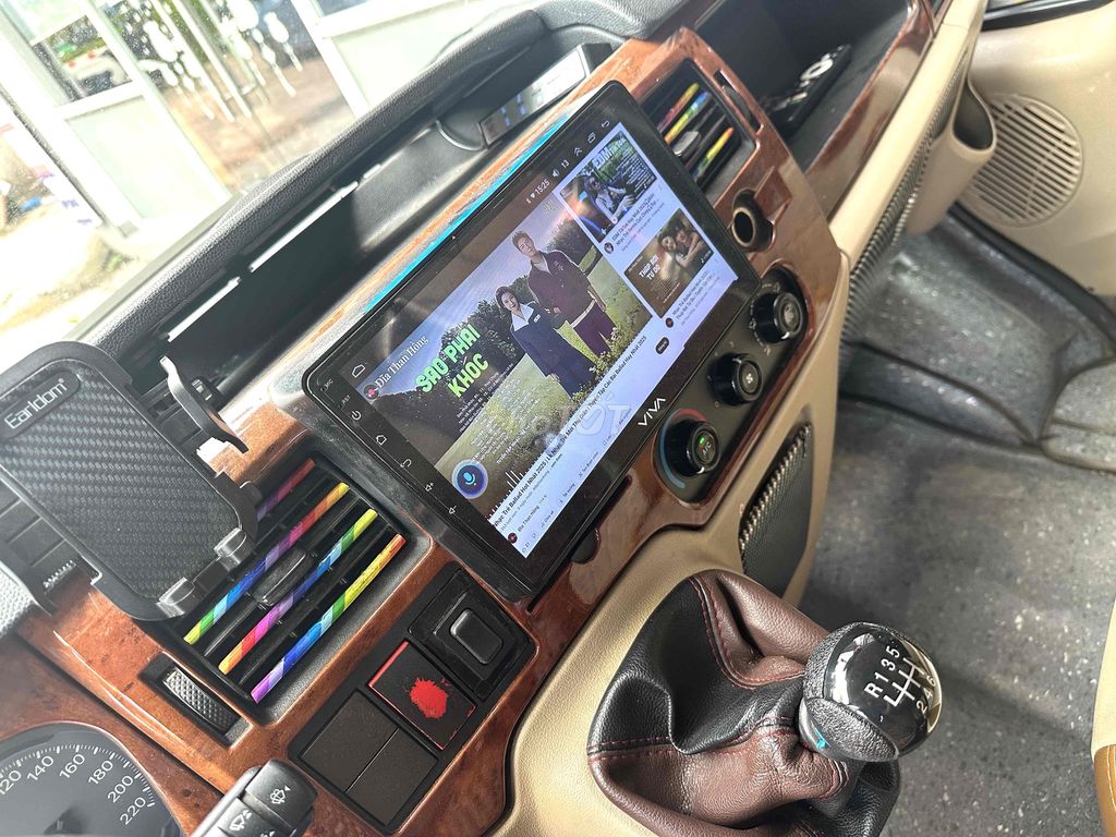 Ford Transit 2014 16 Chỗ 2.4 Diesel - 25000 km. Mua bán Ô tô tại Quận Long Biên Hà Nội được đăng bởi Nguyễn Văn Tuấn hình 12