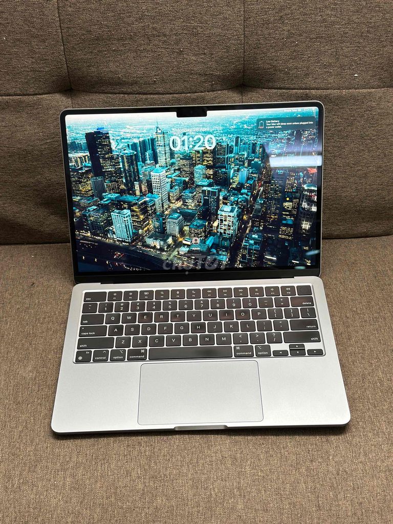 Macbook Air M2 13" 2022 Ram 8Gb/ 256Gb Pin 100%. Mua bán Laptop tại Quận 10 Tp Hồ Chí Minh được đăng bởi APPLE 2HAND hình 1