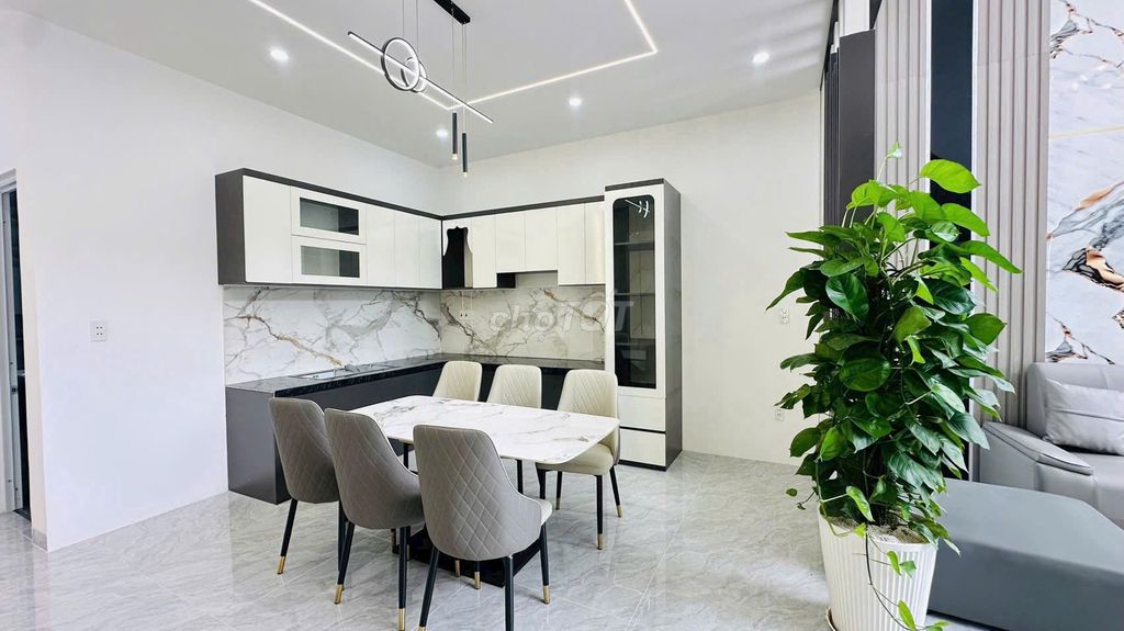 NHÀ MỚI SỔ RIÊNG 100M2 GẦN CHỢ BÌNH CHÁNH SÁT ĐINH ĐỨC THIỆN  - ảnh 3