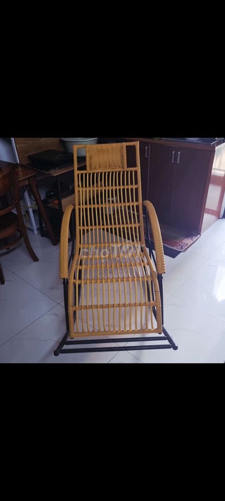 Ghế bập bênh mây tre đan Vàng. Mua bán Bàn ghế tại Huyện Việt Yên Bắc Giang được đăng bởi Huỳnh Minh Duy hình 1