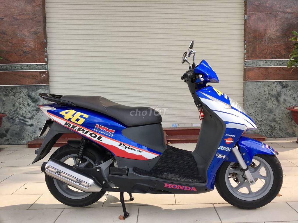 Dylan nhập Ý 150cc 2005. Mua bán Xe máy tại Quận 8 Tp Hồ Chí Minh được đăng bởi Chị Tuyết hình 2