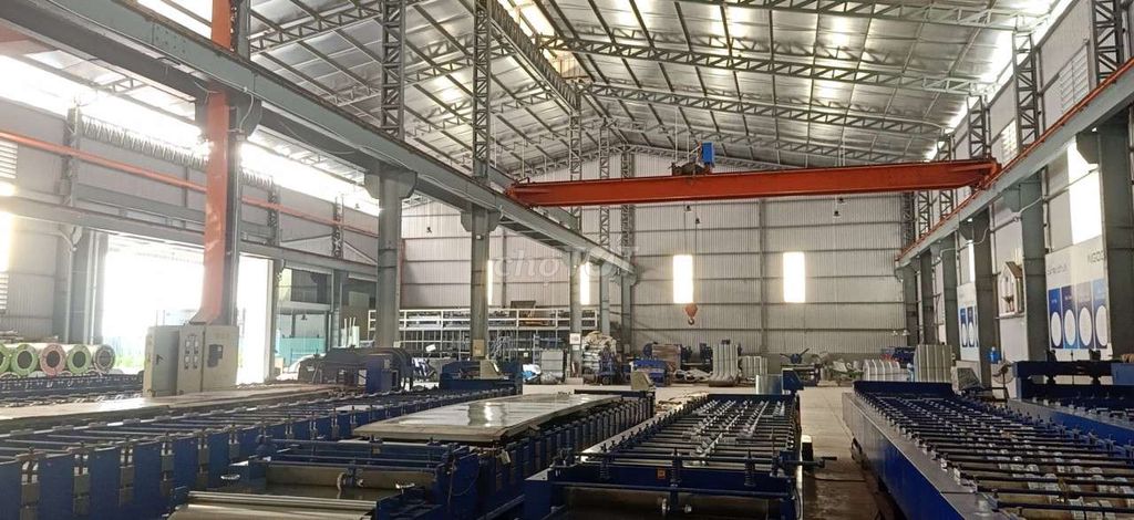 Cho thuê kho xưởng QL13 Thuận An 3400m sẵn cẩu trục sx đa nghề