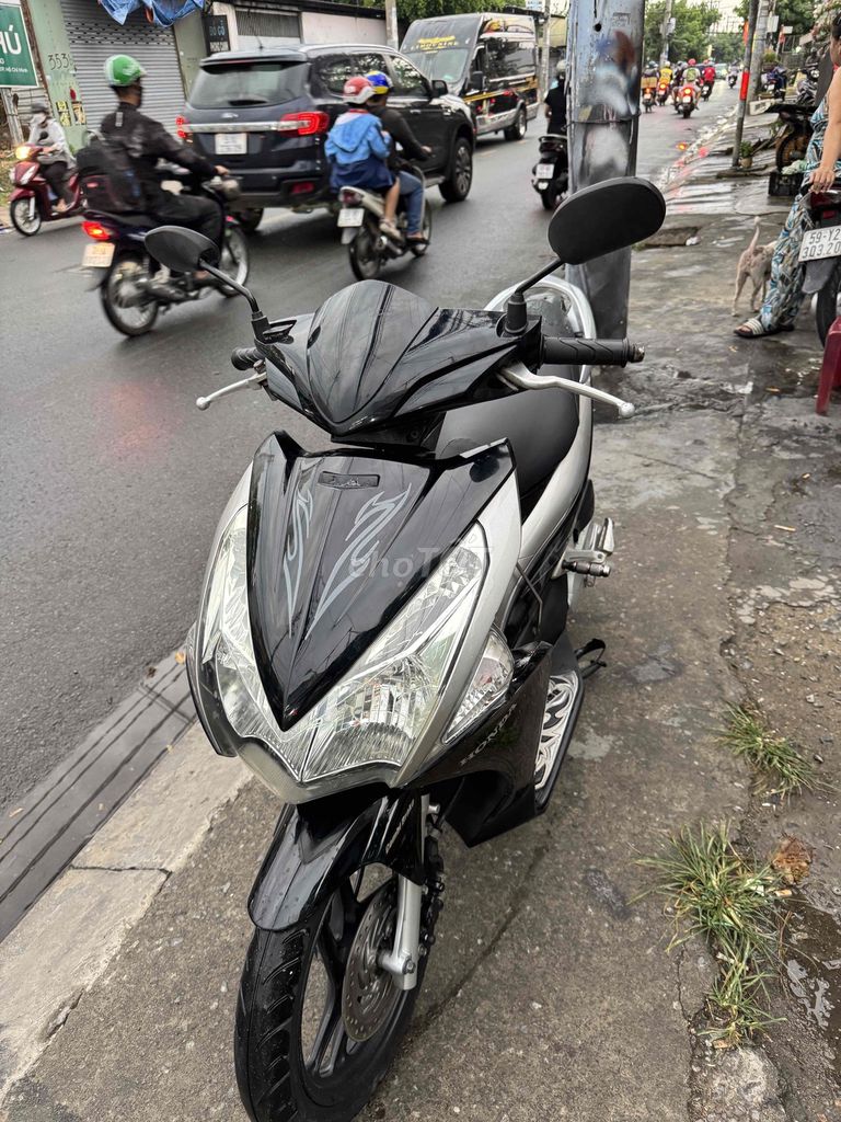 Honda Air Blade 2012 Черно-серебристый