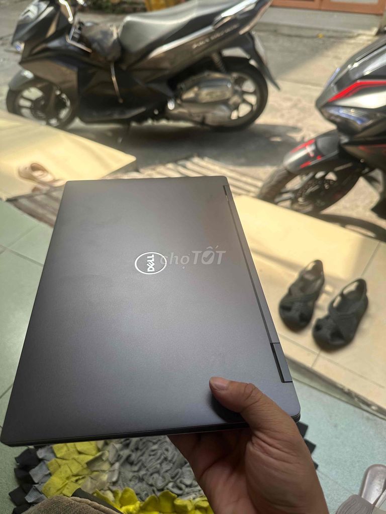 Dell XPS 9365 i7 7Y75 16GB/256GB siêu đẹp. Mua bán Laptop tại Quận Tân Phú Tp Hồ Chí Minh được đăng bởi Shop Laptop US hình 1