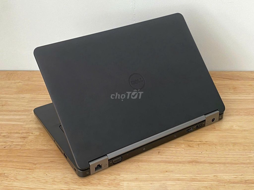 Dell Latitude E5270 i5 6200U 8/256 Đẹp 98% Nhỏ Gọn. Mua bán Laptop tại Quận Cái Răng Cần Thơ được đăng bởi Cầm đồ Nhanh hình 1