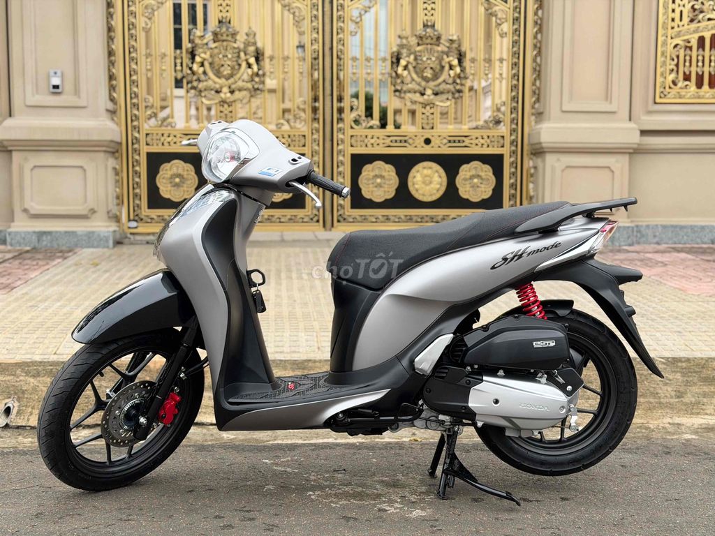 Cần bán SH_MODE Abs chính chủ - Đời cao. Mua bán Xe máy tại Thành phố Buôn Ma Thuột Đắk Lắk được đăng bởi Hoàng Quang hình 3