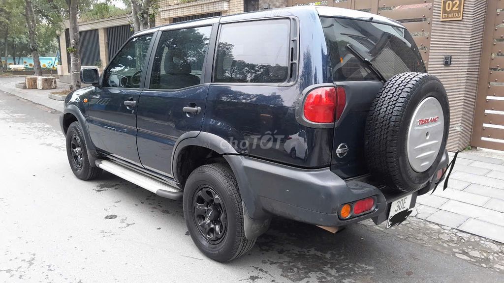 Nissan Terrano 2004 dầu 2 cầu 7 chỗ