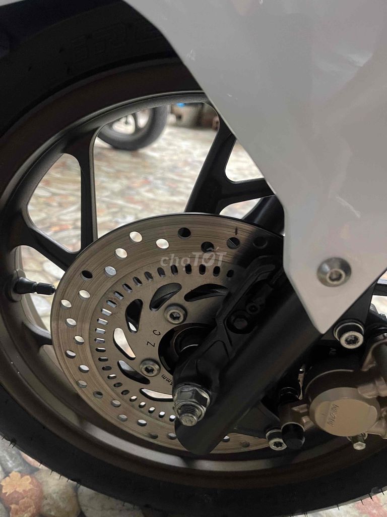 Vario 160 Abs 2023 xe như mới bs 65. Mua bán Xe máy tại Quận Ninh Kiều Cần Thơ được đăng bởi Cửa Hàng xe máy Hoàng Hải hình 5