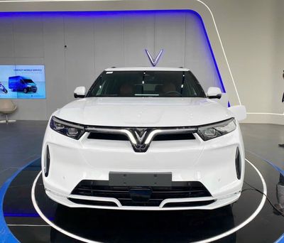 ✅ VINFAST VF9 KÈM PIN MIỄN THUẾ TRẢ TRƯỚC 300 TR. Mua bán Ô tô tại Thành phố Thủ Đức Tp Hồ Chí Minh được đăng bởi VinFast