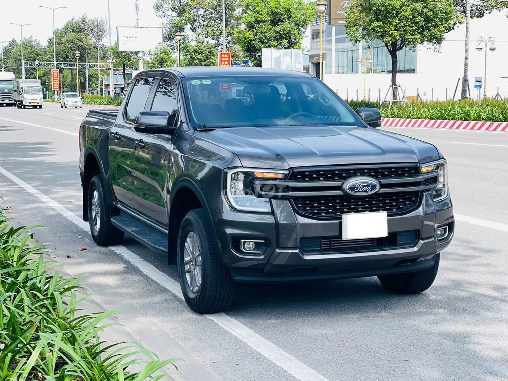 Ford Ranger Nextgen 2023 4x2 AT - 64300km. Mua bán Ô tô tại Quận 3 Tp Hồ Chí Minh được đăng bởi Trần Hoàng Long hình 2