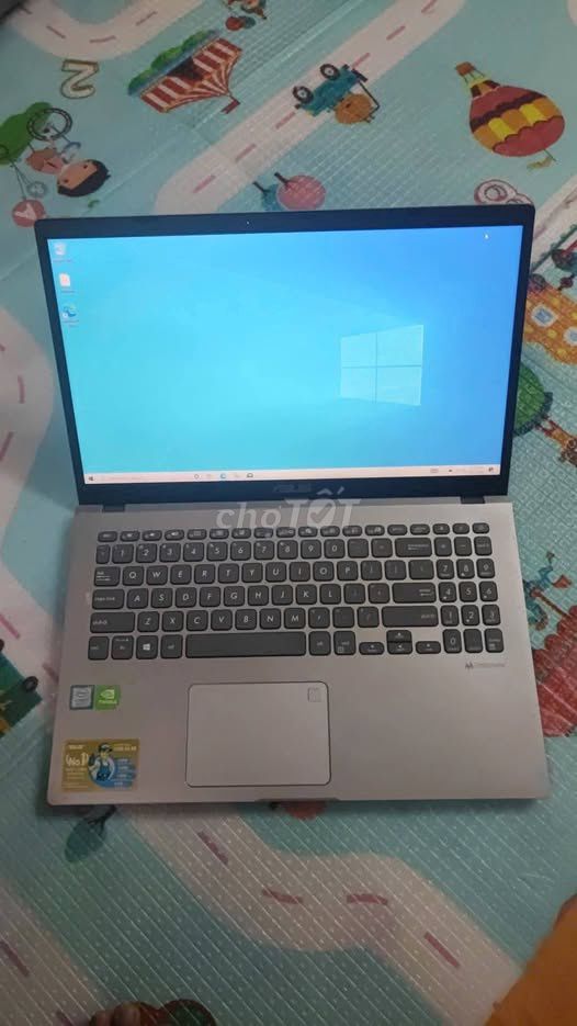 Asus Vivobook i7 8GB/128GB Bạc. Mua bán Laptop tại Quận 1 Tp Hồ Chí Minh được đăng bởi Hội Đồ Điện Tử hình 1