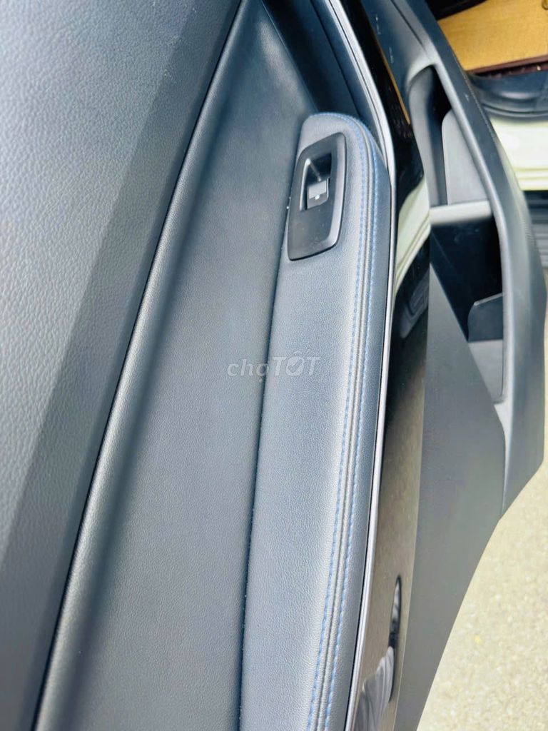 Ford Everest Trắng 12/2021 Sport 2.0 - 37.850 Km. Mua bán Ô tô tại Quận 1 Tp Hồ Chí Minh được đăng bởi tai nguyen hình 11