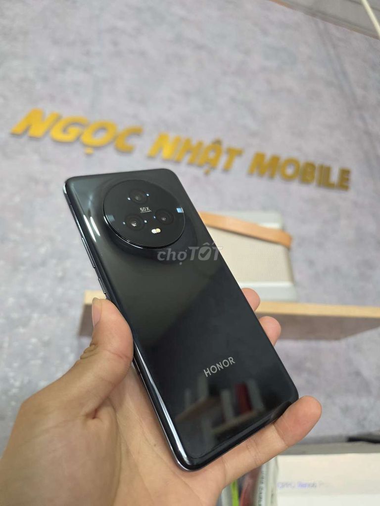 Honor Magic 5 (8/256) Zin Đẹp Flahip 8Gen2. Mua bán Điện thoại tại Thành phố Buôn Ma Thuột Đắk Lắk được đăng bởi Nguyễn Ngọc Nhật hình 1