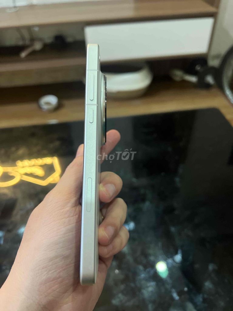 Oppo Find X8 Ultra Trắng 256GB 12GB Đã sử dụng. Mua bán Điện thoại tại Quận Thanh Xuân Hà Nội được đăng bởi Đông hình 1