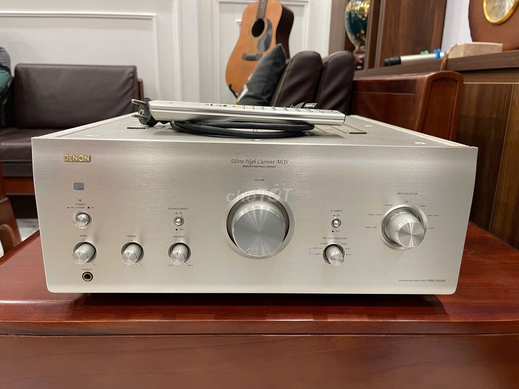 Denon PMA-2000AE-Kèm khiển zin-máy như mới-zin đét