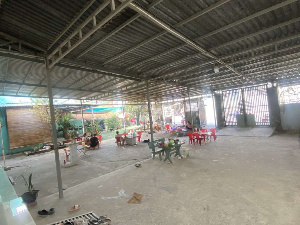 nhà ở mặt tiền đường Bùi Thị Lùng, Hóc Môn, 1600m2