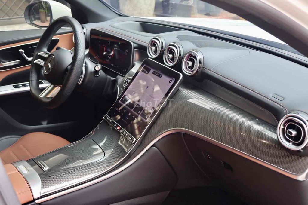 Mercedes Benz GLC 300 4matic ALL New 1 chủ 2024. Mua bán Ô tô tại Quận 8 Tp Hồ Chí Minh được đăng bởi Khoa nguyễn hình 12