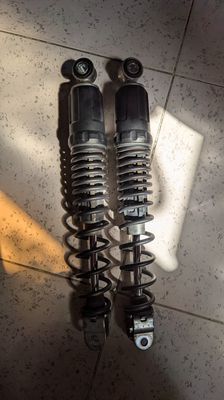 Cặp phuộc sau zin xe Air Blade 2023 335mm. Mua bán Phụ tùng xe tại Quận Tân Phú Tp Hồ Chí Minh được đăng bởi Triều Đinh Phan Hải