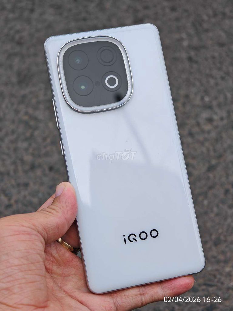 iQOO Z10 Turbo Plus 256GB Trắng 98%. Mua bán Điện thoại tại Quận Bình Tân Tp Hồ Chí Minh được đăng bởi Anh Rin hình 1