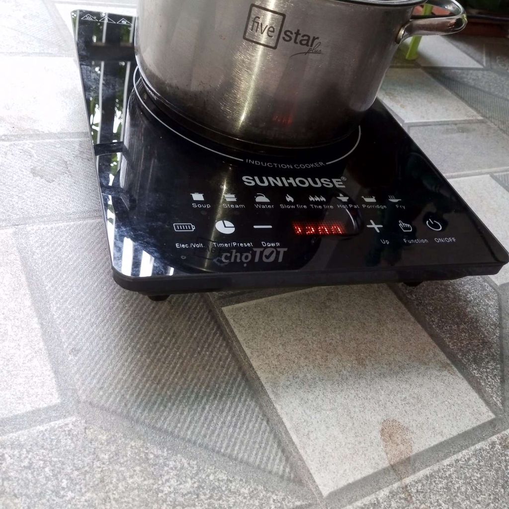 Bếp từ SUNHOUSE Đen. Mua bán Bếp, lò, đồ điện nhà bếp tại Thị xã Sơn Tây Hà Nội được đăng bởi A Chính hình 1