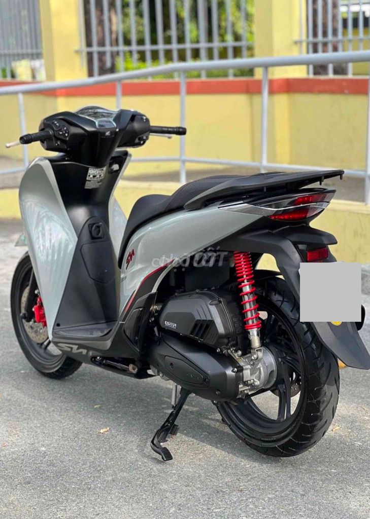 Bán SH160i ABS 2024  Đi 1900km ĐẸP KENG ZIN 100%. Mua bán Xe máy tại Thành phố Thủ Dầu Một Bình Dương được đăng bởi HOA THẦN LONG hình 4