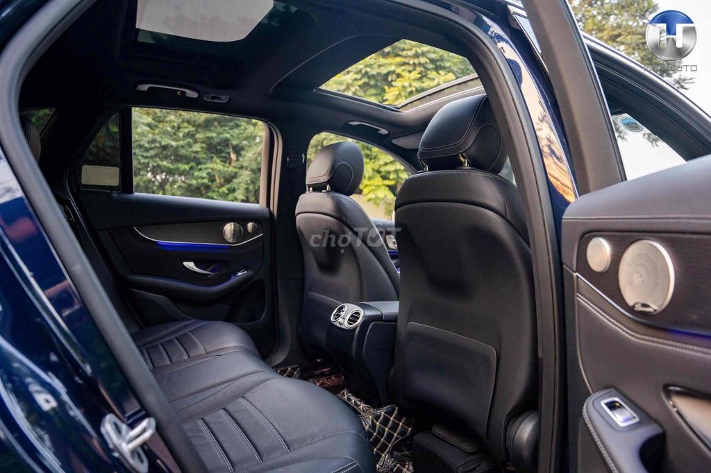 GLC300 sx 2021 cực đẹp. Mua bán Ô tô tại Quận Long Biên Hà Nội được đăng bởi H3T Auto Việt Nam hình 11