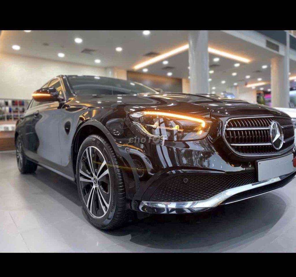 Mercedes Benz E Class 2021 E180 - 60000 km. Mua bán Ô tô tại Quận 11 Tp Hồ Chí Minh được đăng bởi Nguyễn Ngọc ân hình 3