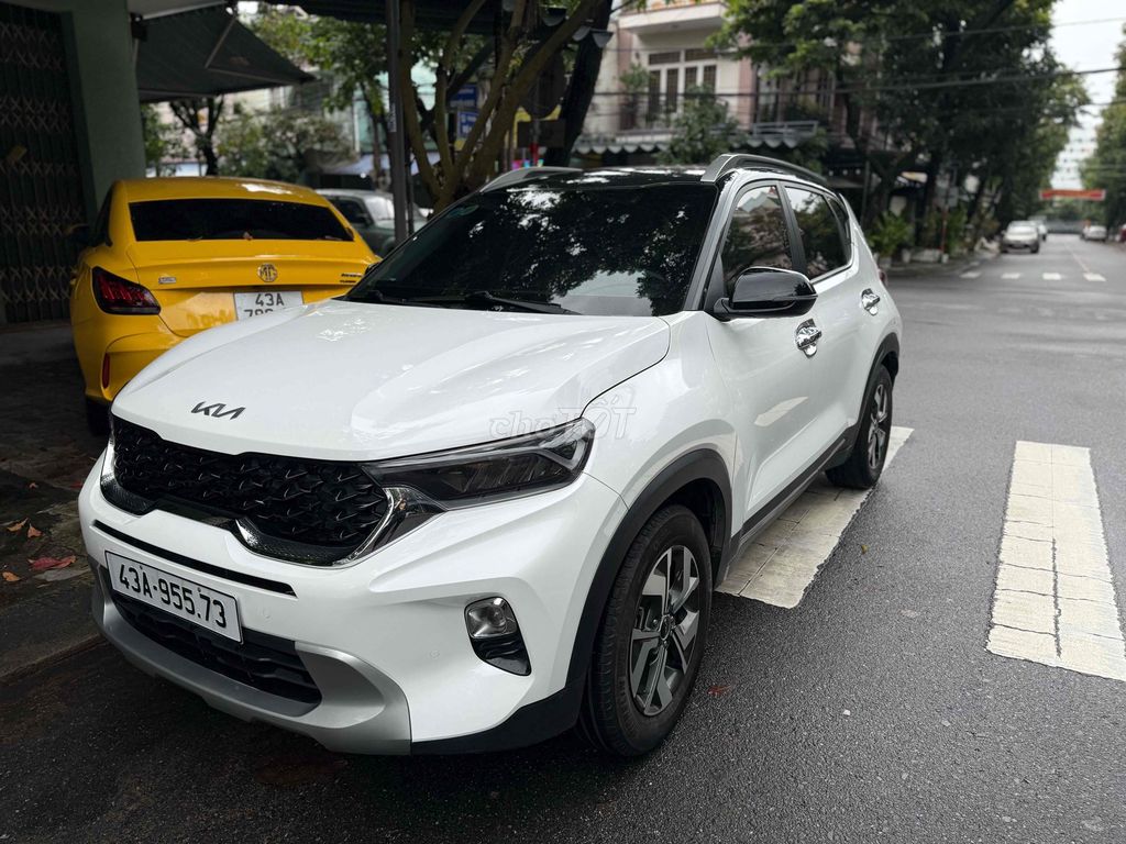 Kia Sonet 2021 Luxury 1.5 AT - Sonnet Trắng Sport. Mua bán Ô tô tại Quận Hải Châu Đà Nẵng được đăng bởi Lê vy  hình 2