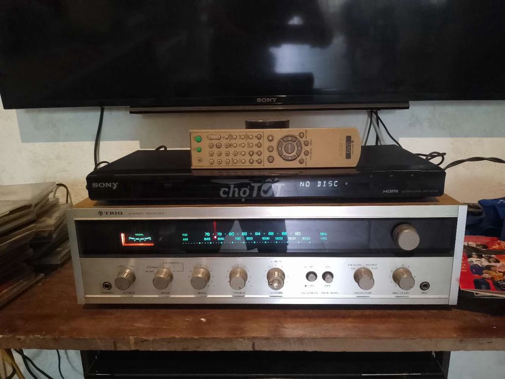 Đầu DVD Sony còn zin nguyên bản kèm khiển zin. Mua bán Đồ sưu tầm, đồ cổ tại Quận Ba Đình Hà Nội được đăng bởi Vinh hình 1