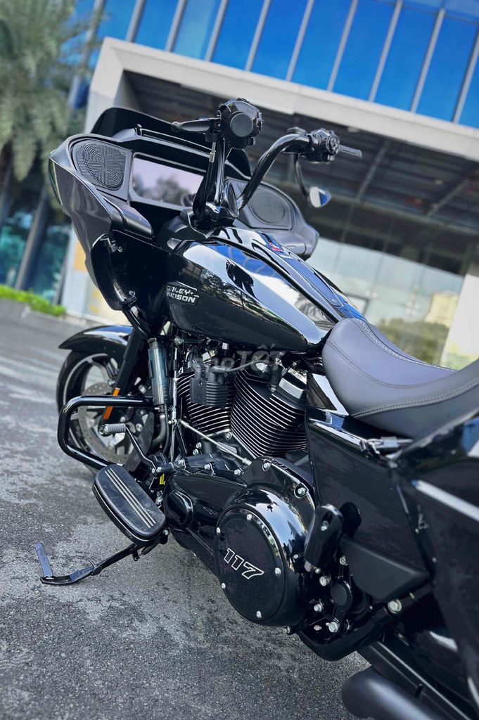 HARLEY Road Glide 117Ci - Thế Hệ Mới - Siêu Lướt. Mua bán Xe máy tại Quận Tân Bình Tp Hồ Chí Minh được đăng bởi Nguyễn Đình Quang Duy  hình 4