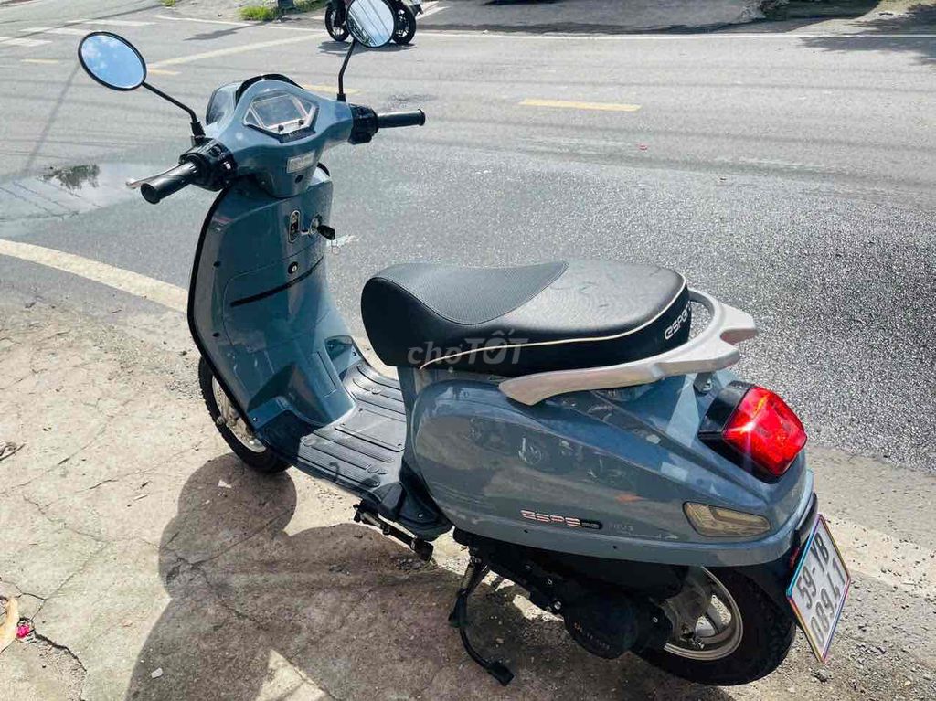 Vespa 50 cc 2023 chính chủ. Mua bán Xe máy tại Huyện Củ Chi Tp Hồ Chí Minh được đăng bởi Vuvan kha hình 3