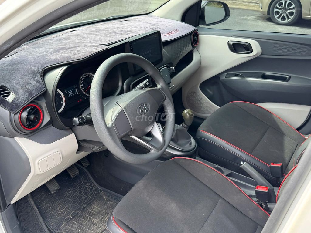 Hyundai i10 Sedan 2023 2 đầu 63000 km. Mua bán Ô tô tại Quận 12 Tp Hồ Chí Minh được đăng bởi 067 Hằng hình 8