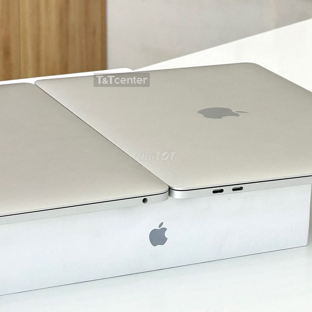 MacBook Pro M2 8GB/16GB 256GB/512GB Bạc nét keng. Mua bán Laptop tại Thành phố Huế Thừa Thiên Huế được đăng bởi T T Center hình 1