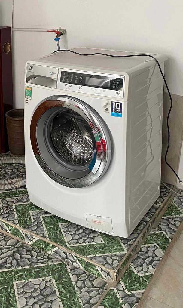 Máy giặt cửa trước Electrolux, 11kg. Mua bán Máy giặt tại Quận Thanh Xuân Hà Nội được đăng bởi Hà Ngọc Lê hình 1
