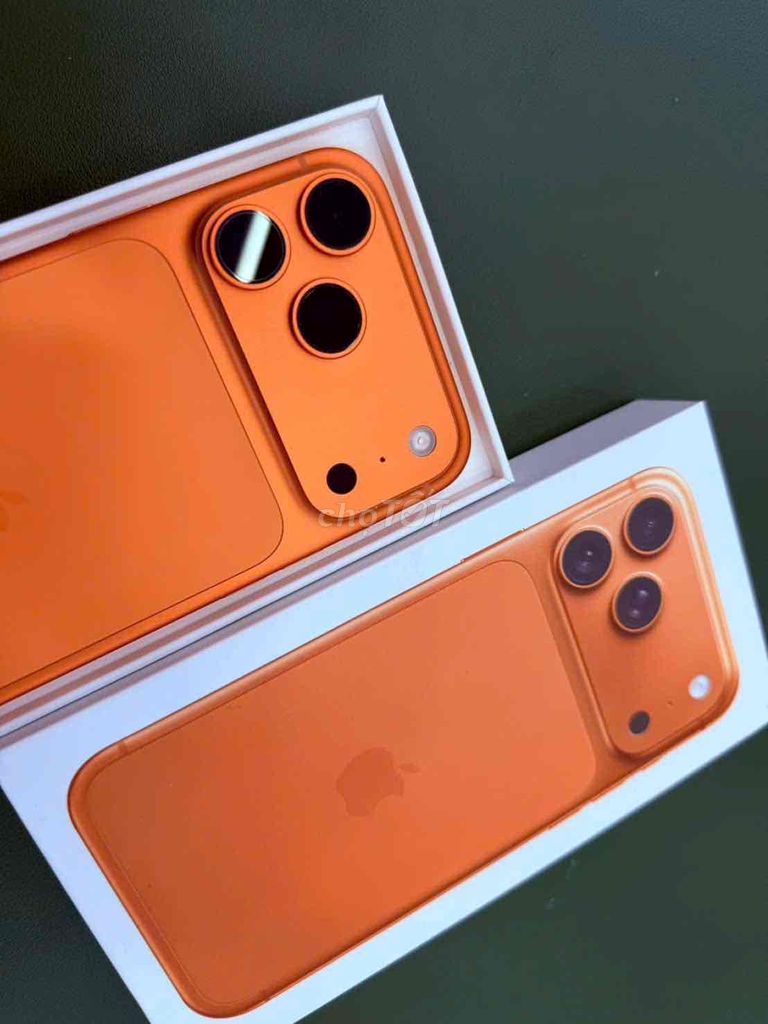 Apple iPhone 17 Pro Max 256GB Cam. Mua bán Điện thoại tại Thành phố Thủ Dầu Một Bình Dương được đăng bởi Ngô Lệ hình 1