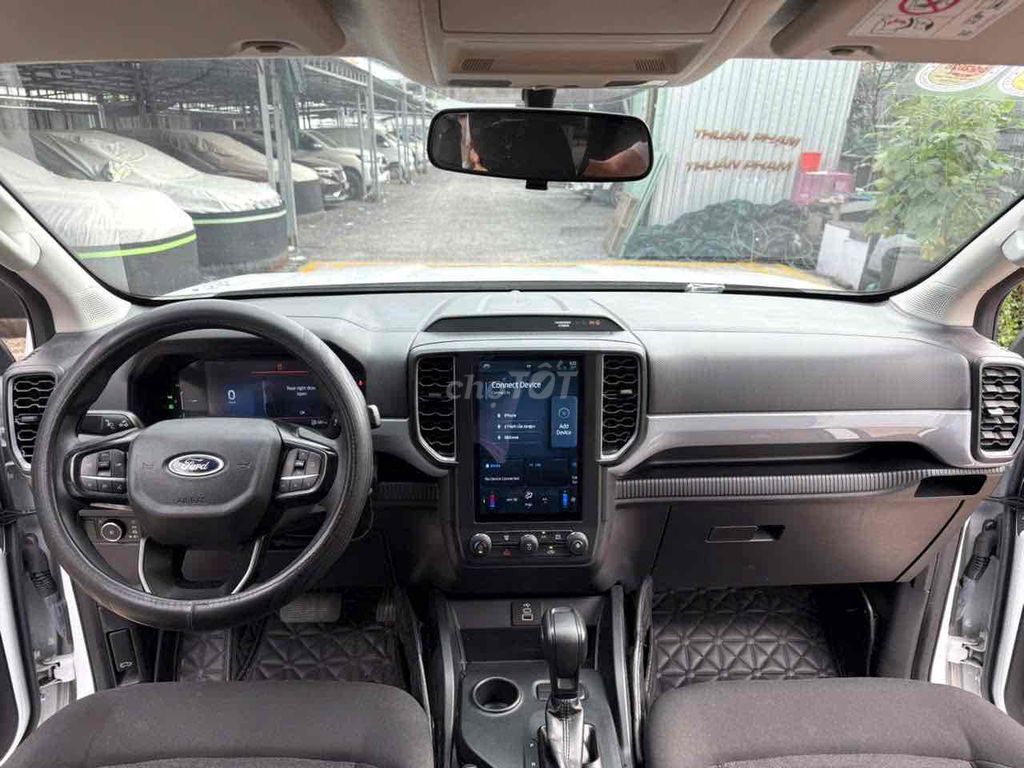 Ford Ranger XLS Trắng 40000 km. Mua bán Ô tô tại Huyện Krông Năng Đắk Lắk được đăng bởi Phan Tình hình 5