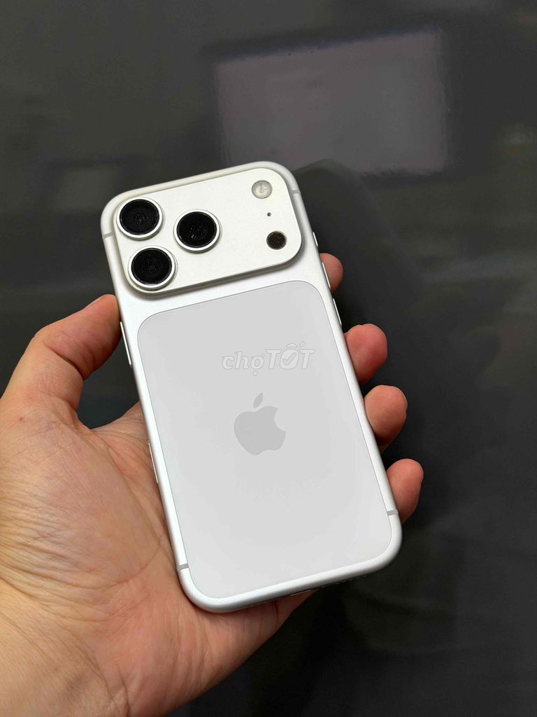 iPhone 17 Pro 512GB Bạc 98% Lock Pin 95 dùng esim. Mua bán Điện thoại tại Quận Ninh Kiều Cần Thơ được đăng bởi Quý Mobile Cần thơ hình 1
