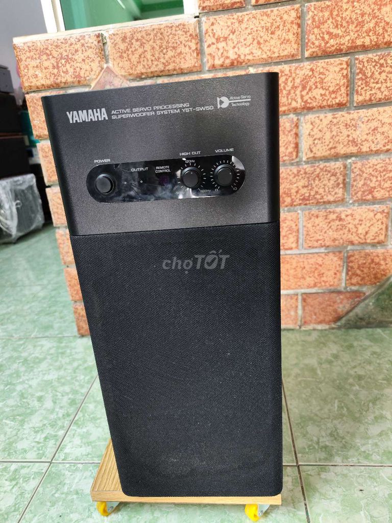 Sub điện yamaha bass 18cm có cắt tần