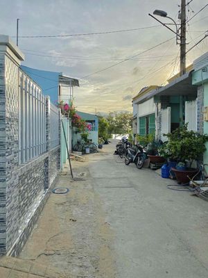 Cần Bán Gấp Nhà Đất Mặt Tiền Biển, Vị Trí Vàng Cần Giờ. Mua bán đất tại Huyện Cần Giờ Tp Hồ Chí Minh được đăng bởi Trang