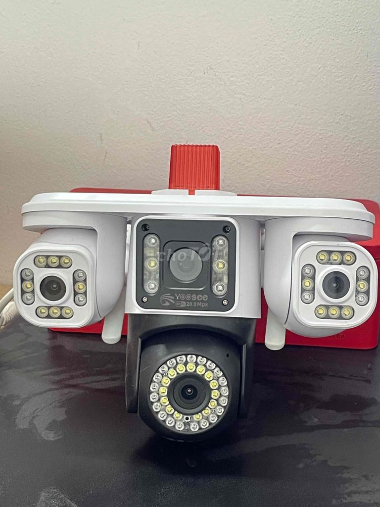 Thanh lý Camera yoosee 3 mắt ngoài trời. Mua bán Máy ảnh, Máy quay tại Quận Hà Đông Hà Nội được đăng bởi Nguyễn Minh Khôi hình 1