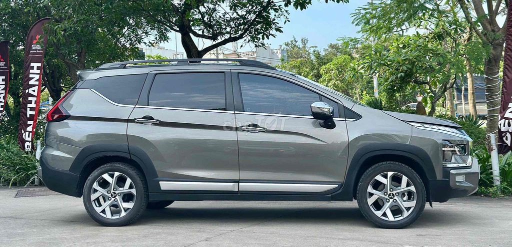 Xpander Cross Xám 23 lướt 2v1. Mua bán Ô tô tại Quận 5 Tp Hồ Chí Minh được đăng bởi Thanh Hoàng hình 3