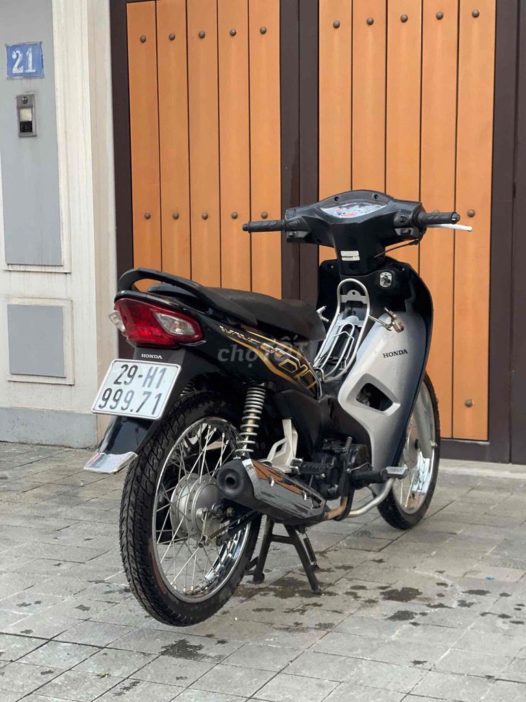 Honda Wave 110 2018 Đen Bạc 21000 km. Mua bán Xe máy tại Huyện Gia Lâm Hà Nội được đăng bởi Xe Máy Phúc Hưng hình 6