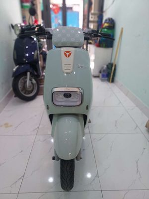 Xe máy điện Yadea 2023 Xanh nhạt