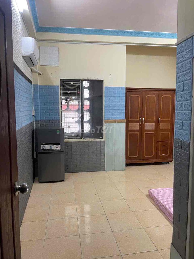 phòng trọ bình thới gần đầm sen