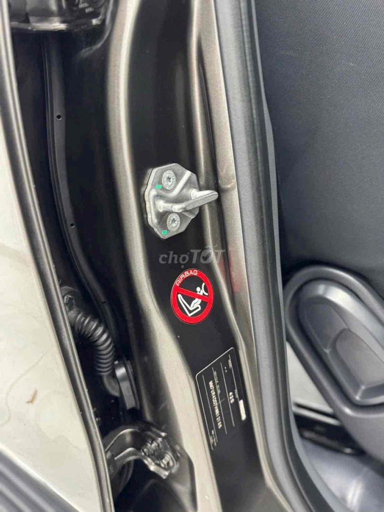 Mazda BT 50 2017 2.2L 4x4 MT - 86000 km. Mua bán Ô tô tại Thành phố Buôn Ma Thuột Đắk Lắk được đăng bởi AUTO  THẮNG TOÀN PHÁT  hình 8