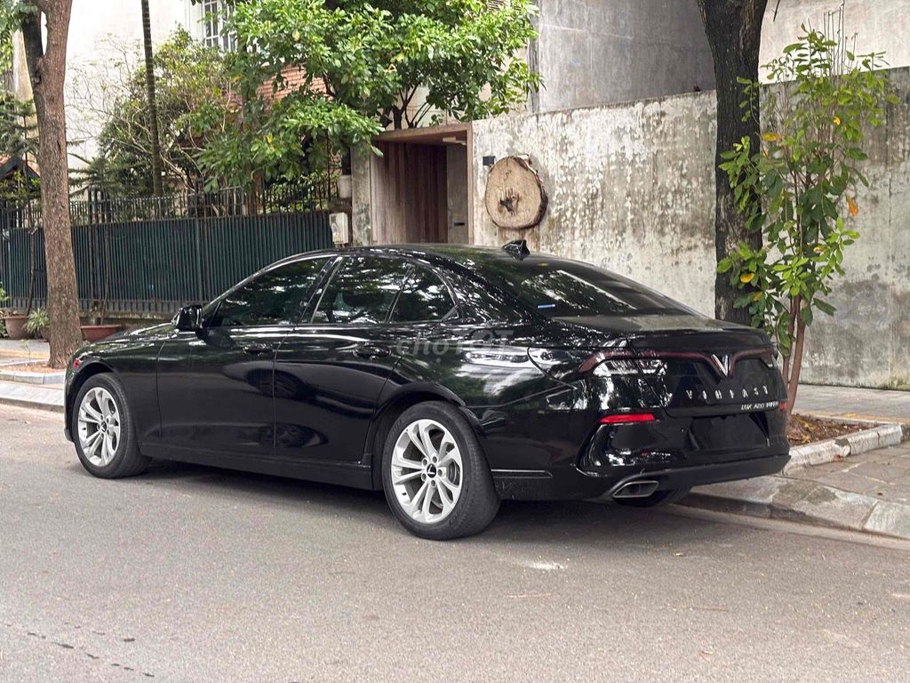 VinFast Lux A2.0 2022 A2.0 Tiêu chuẩn - 30000 km. Mua bán Ô tô tại Quận Cầu Giấy Hà Nội được đăng bởi Bùi Đình Thông hình 4