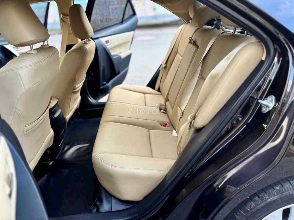 Toyota Corolla Altis 2018 1.8E AT - 70000 km. Mua bán Ô tô tại Quận Đống Đa Hà Nội được đăng bởi TRUNG HIẾU AUTO hình 9