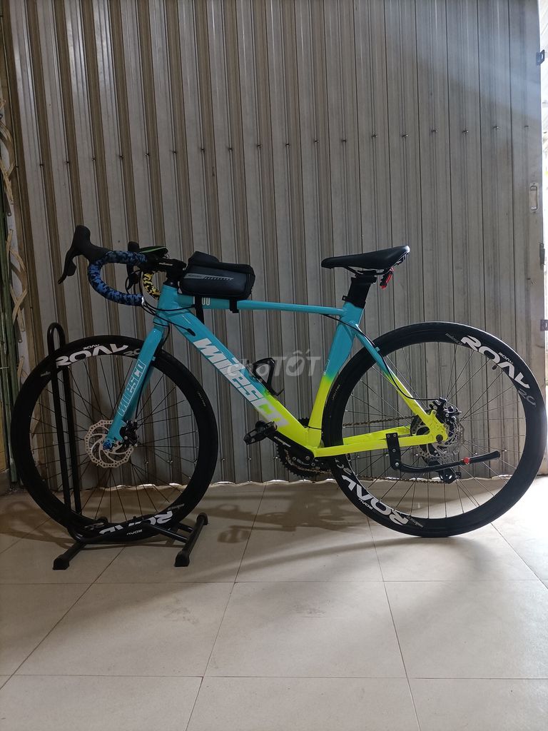 Xe đạp đua tay đề lắc KhungNhôm ít chạy mới 95%. Mua bán Xe đạp tại Thành phố Buôn Ma Thuột Đắk Lắk được đăng bởi Hoàng hình 1