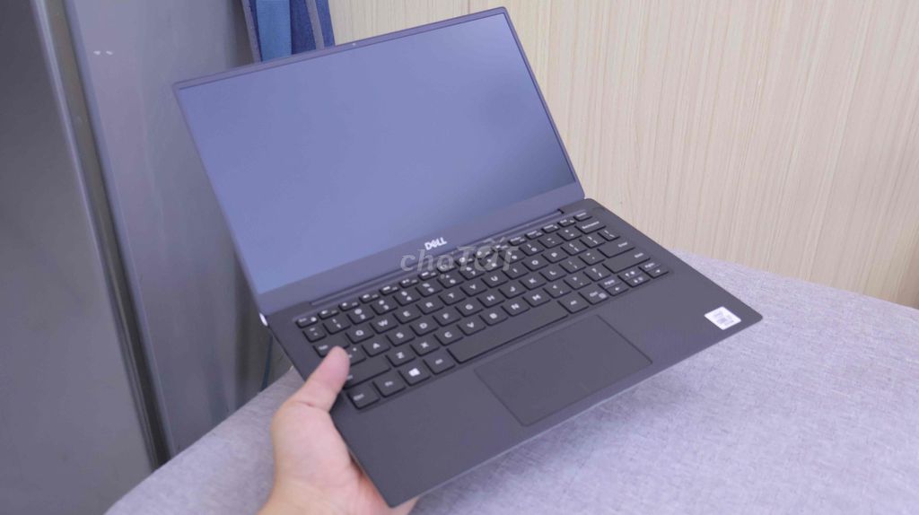 Dell XPS 7390 i7-10710U 13.4 inch 16GB/256GB USA. Mua bán Laptop tại Quận Gò Vấp Tp Hồ Chí Minh được đăng bởi Nguyễn Đình Nguyên hình 1