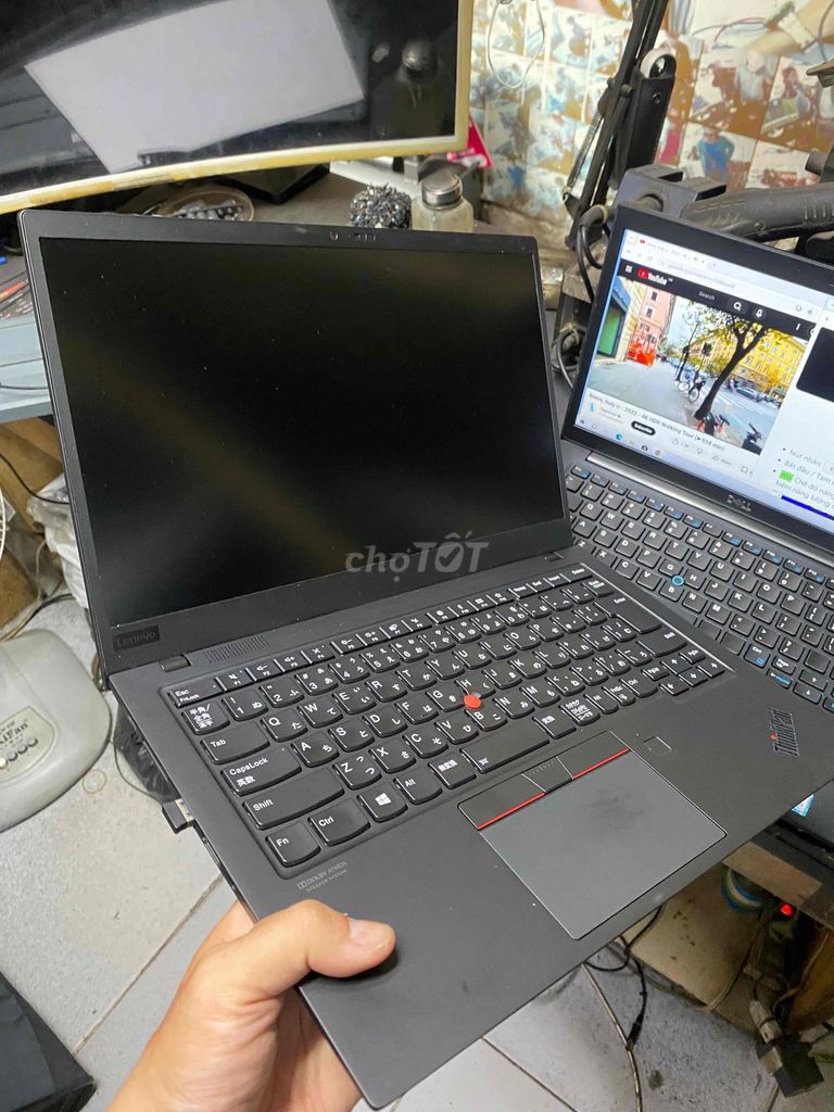Lenovo Thinkpad X1 Carbon Gen 7 i5 8th 8GB/256GB. Mua bán Laptop tại Quận 6 Tp Hồ Chí Minh được đăng bởi latop sieu nhanh hình 1